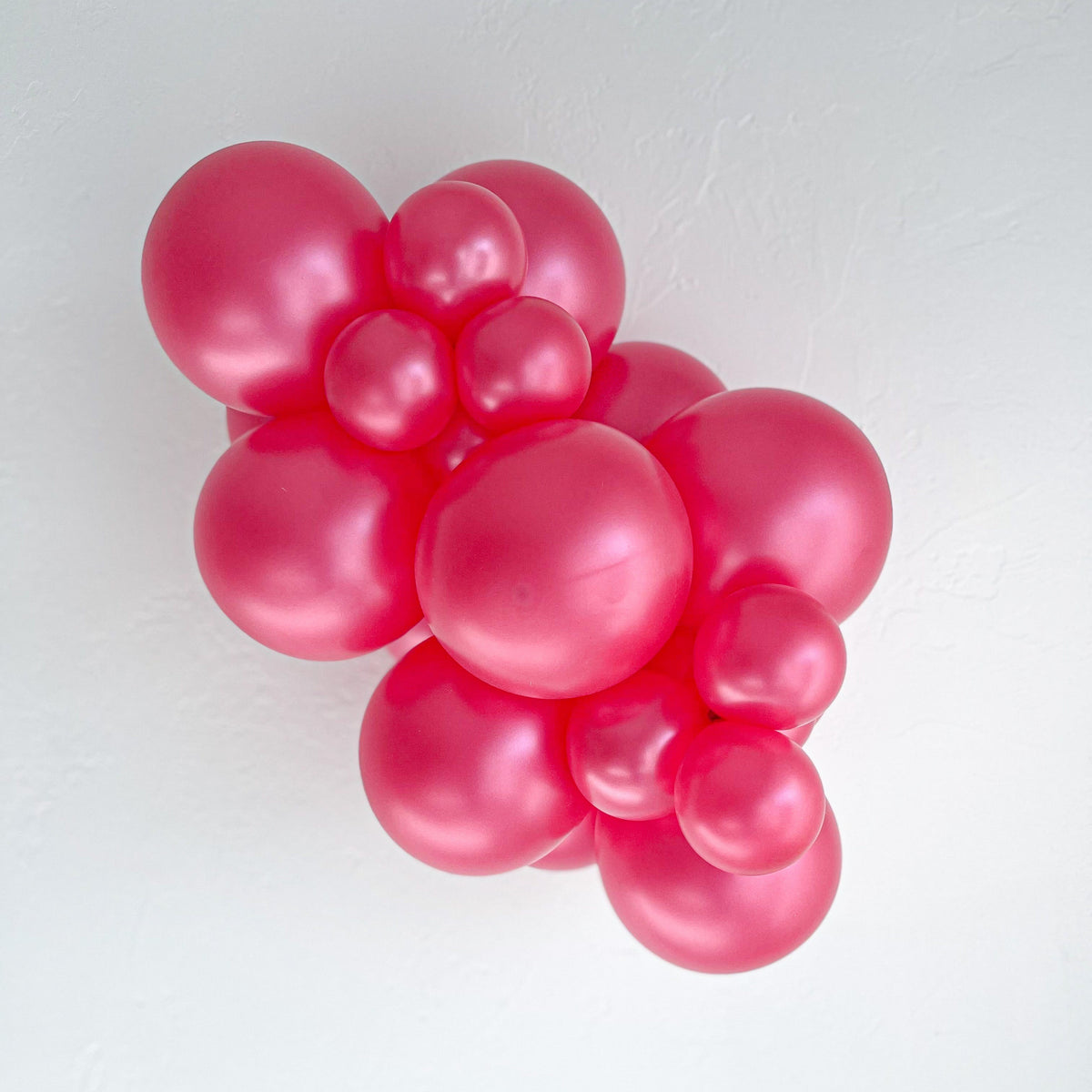 Tuftex_Metallic_Fuchsia_Cluster