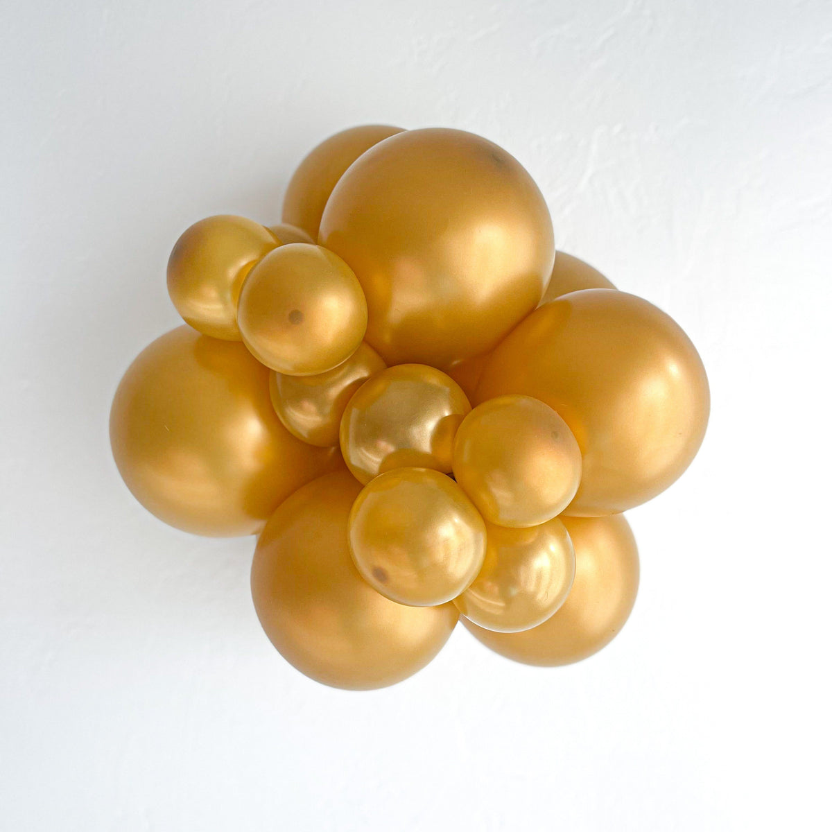 Tuftex_Metallic_Gold_Cluster
